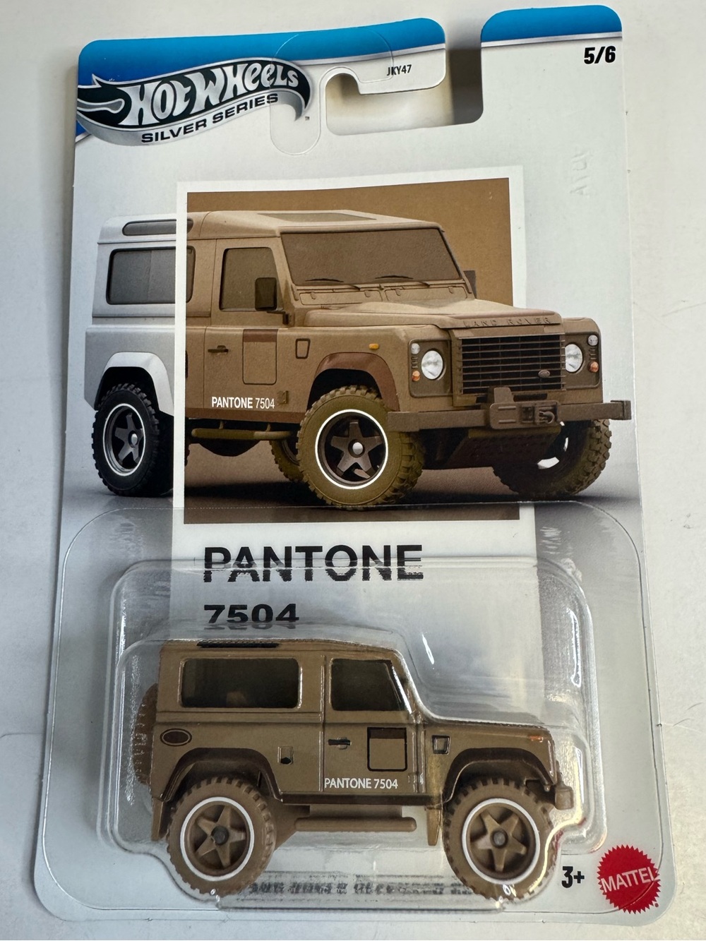 Hot Wheels Silver Series PANTONE 7504 LAND ROVER DEFENDER 90 5/6